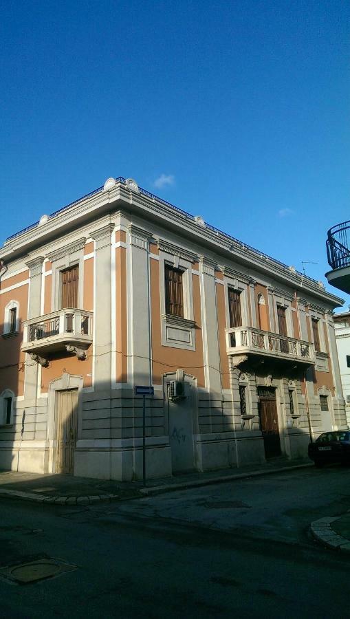 Palazzo Don Ruggiero Hotel San Ferdinando di Puglia Buitenkant foto