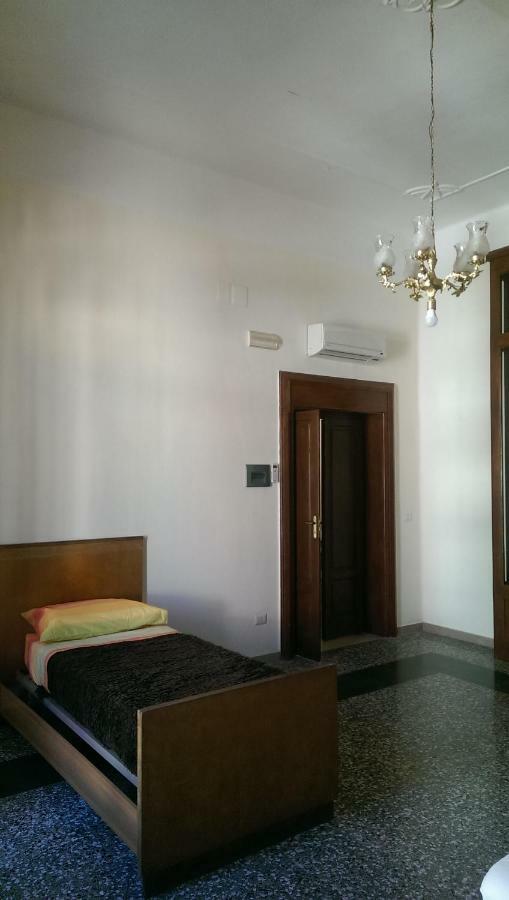 Palazzo Don Ruggiero Hotel San Ferdinando di Puglia Buitenkant foto